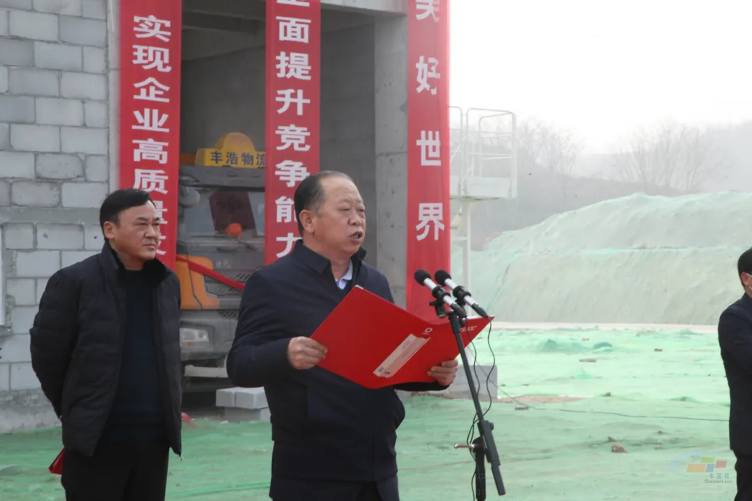 南阳中联年产50万吨预米乐拌干混砂浆项目顺利竣工(图2) 南阳中联年产50万吨预米乐拌干混砂浆项目顺利竣工(图2)