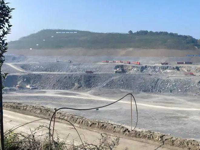 赋能产业创程租赁助力大型砂石矿厂向绿色矿山升级(图6) 赋能产业创程租赁助力大型砂石矿厂向绿色矿山升级(图6)